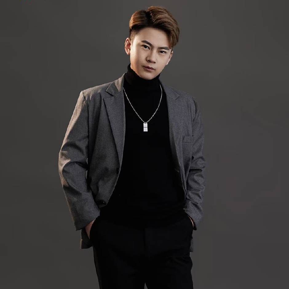 王丽鹏